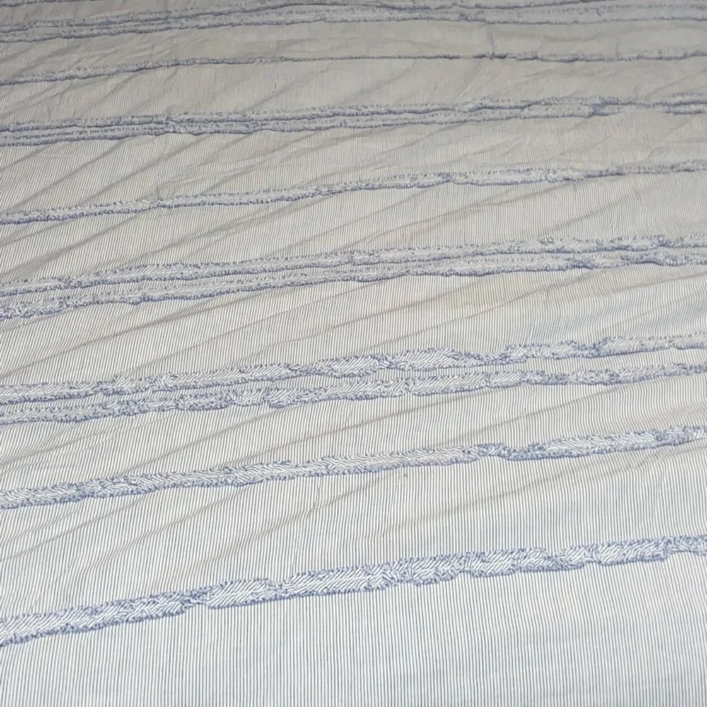 DKNY fringe duvet Cover & Shams